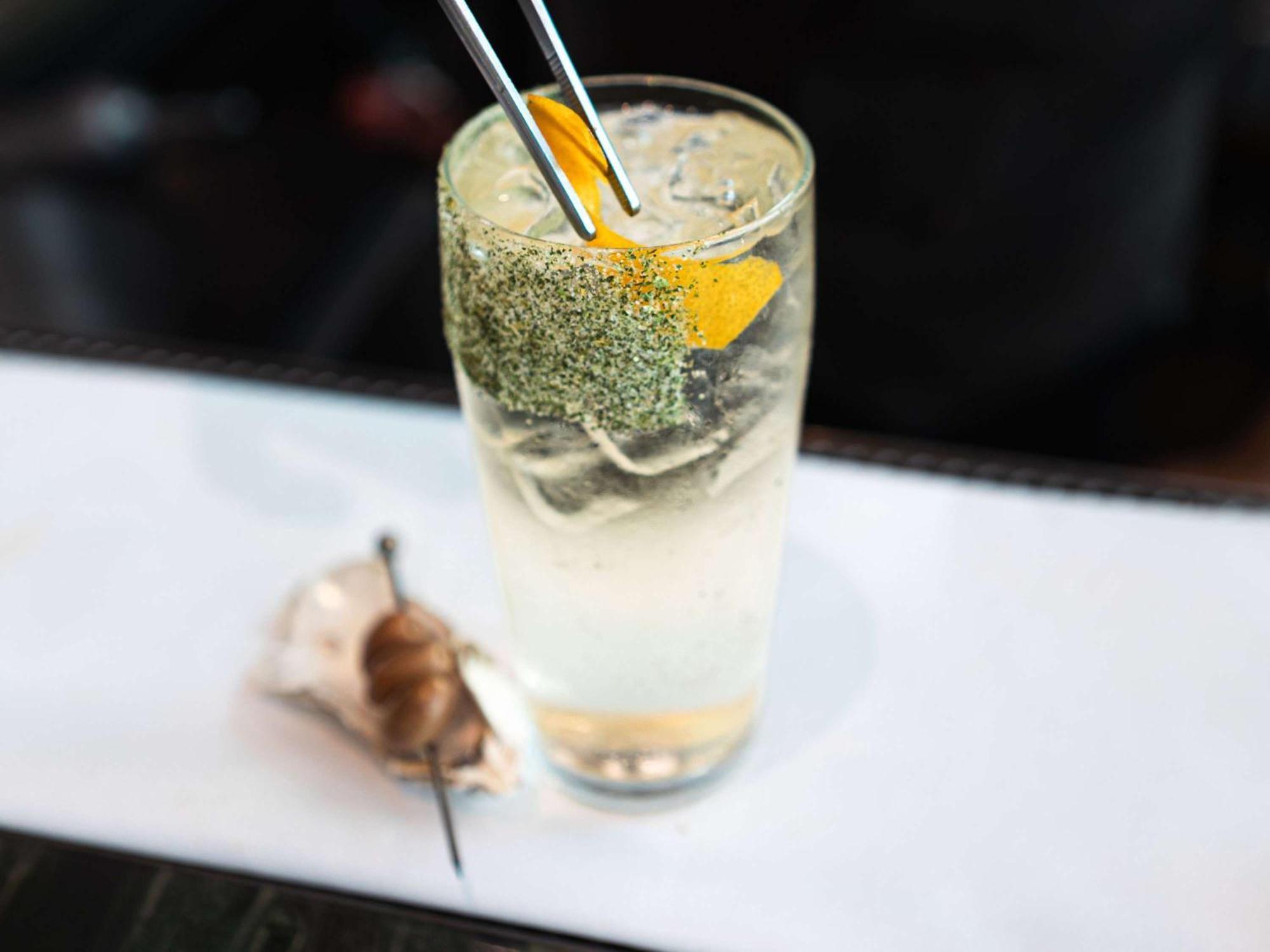 Hotel Pullman Auckland Airport Zewnętrze zdjęcie A French 75