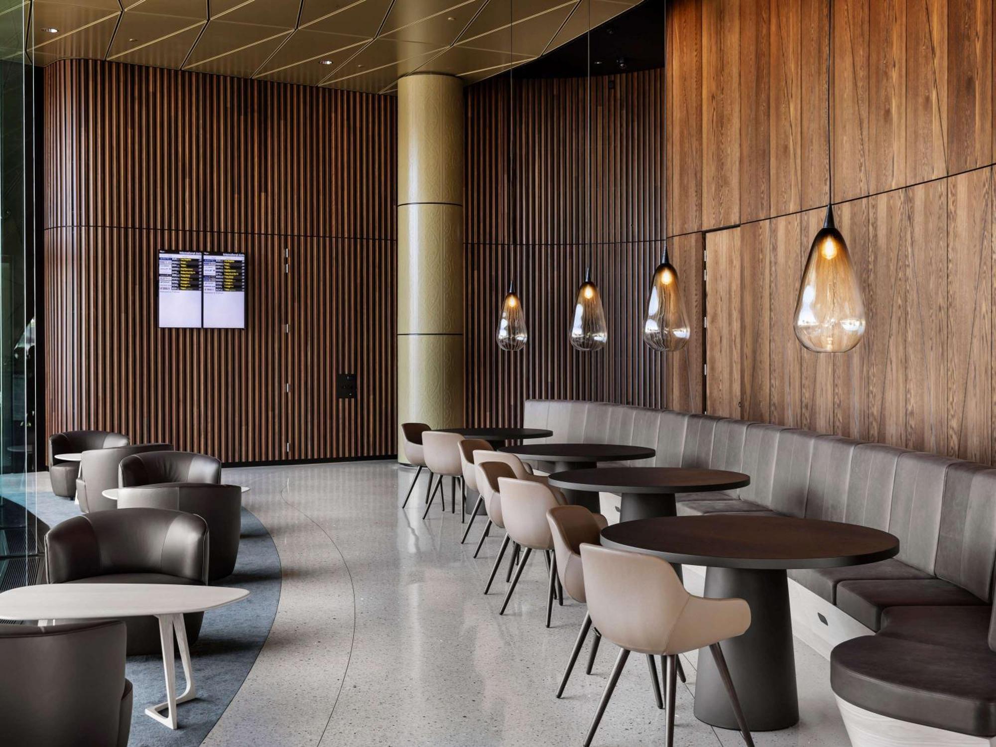 Hotel Pullman Auckland Airport Zewnętrze zdjęcie The lounge at London Heathrow Airport