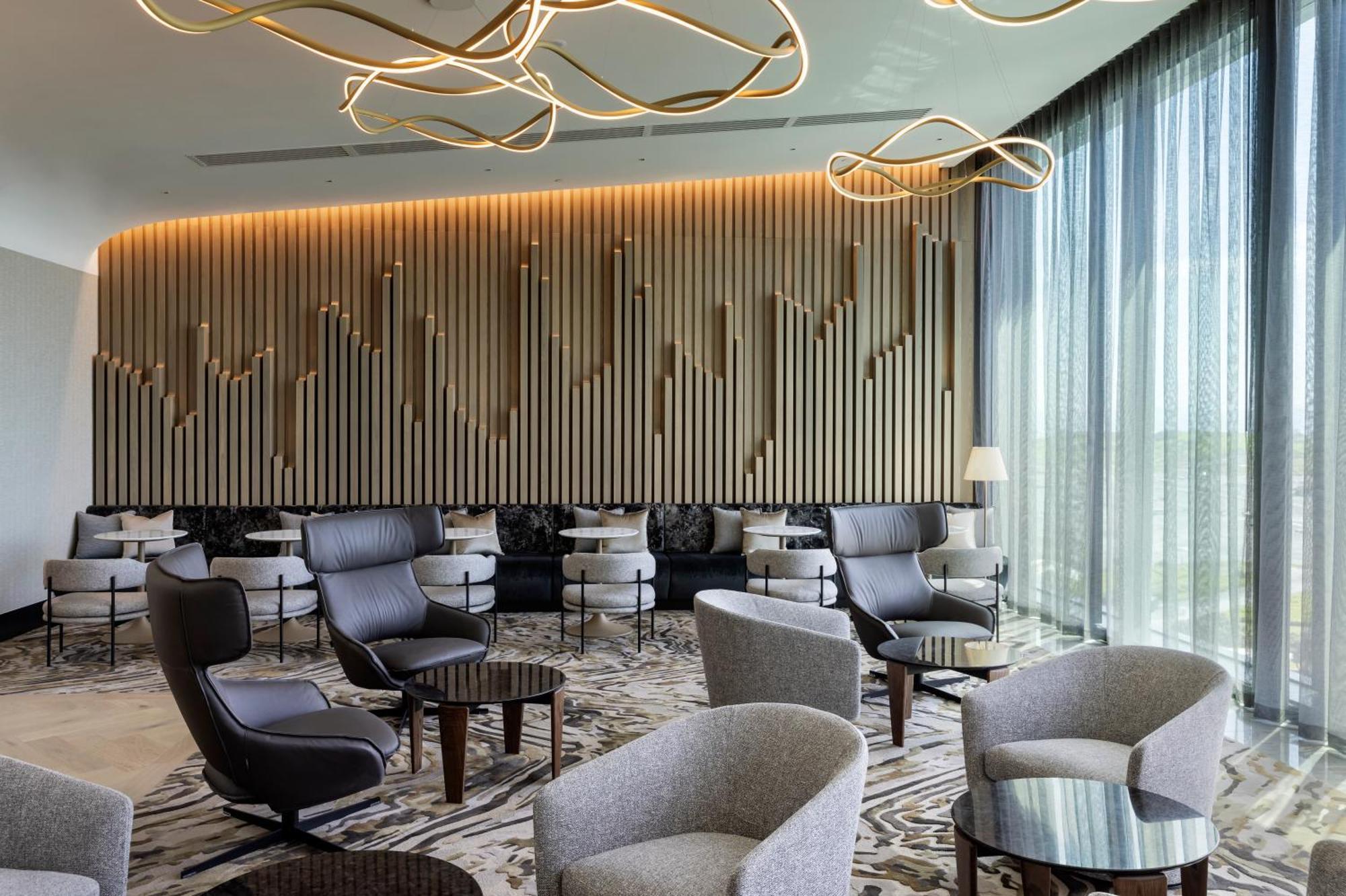 Hotel Pullman Auckland Airport Zewnętrze zdjęcie The lounge at the airport